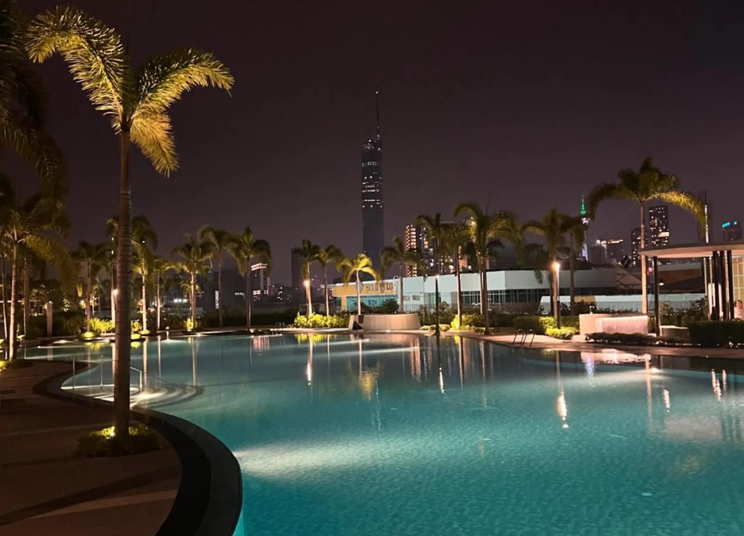 Skyscraper 65 Kl Highest Outdoor Bathtub Luxury Lavish Designer Suite Penthouse Lv65 Kuala Lumpur 0*,